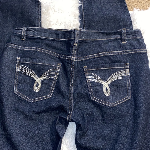 Cozy Casual Maternity Jeans - Picture 3 of 3